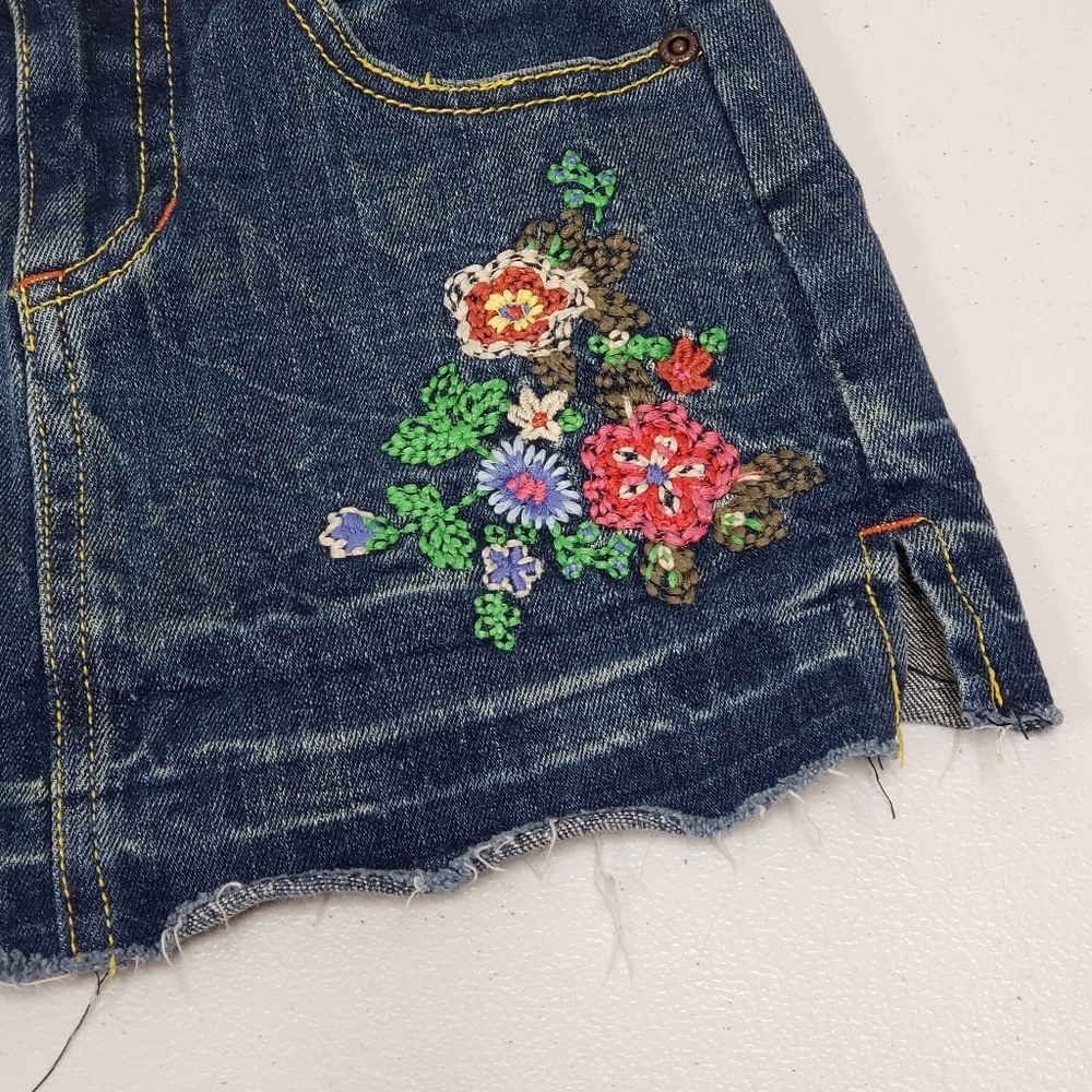 Mary Kate and Ashley Girls Denim Floral Skirt Size 7 - Picture 4 of 10
